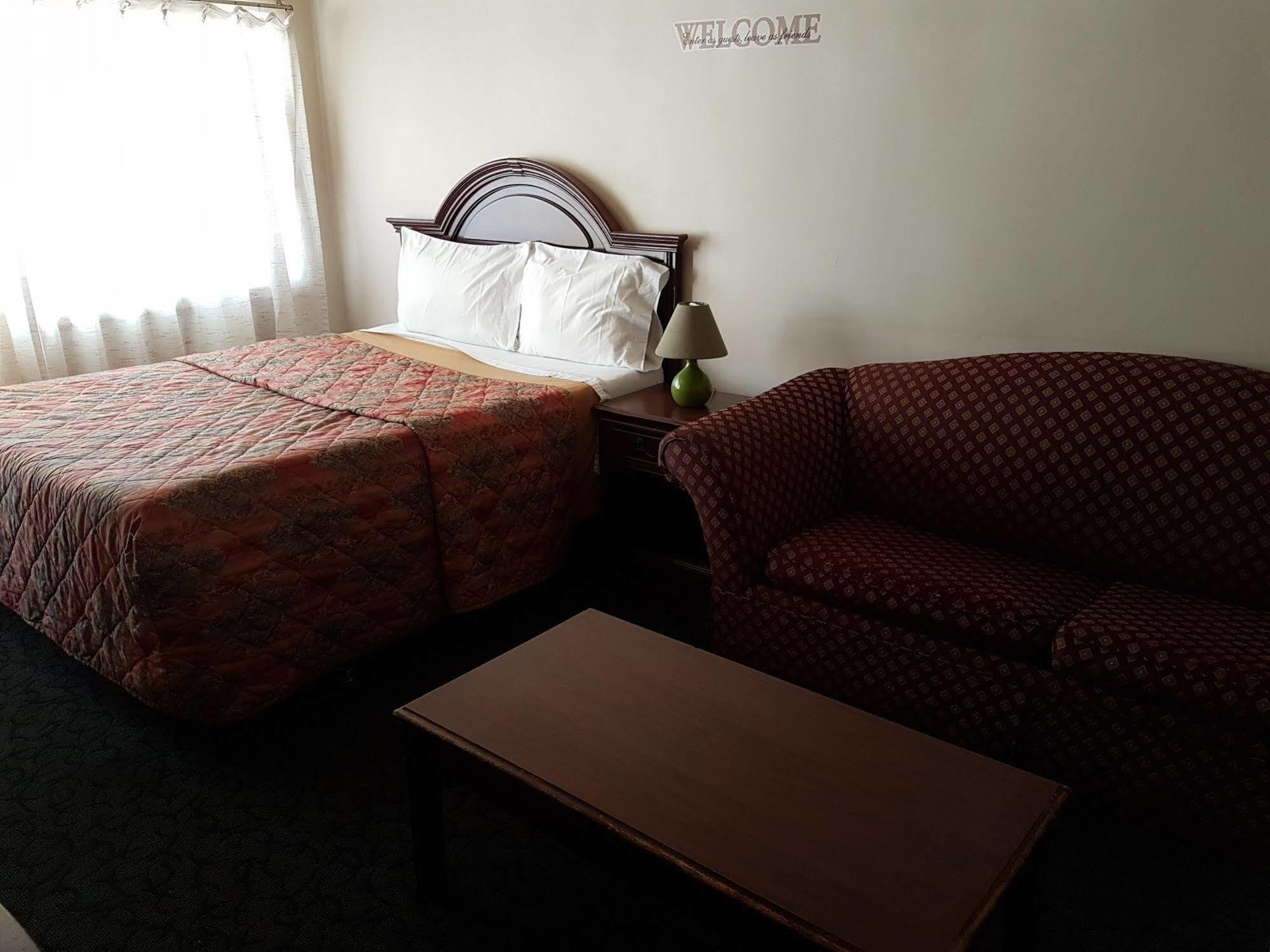 Capri Motel Порт-Колборн Екстер'єр фото