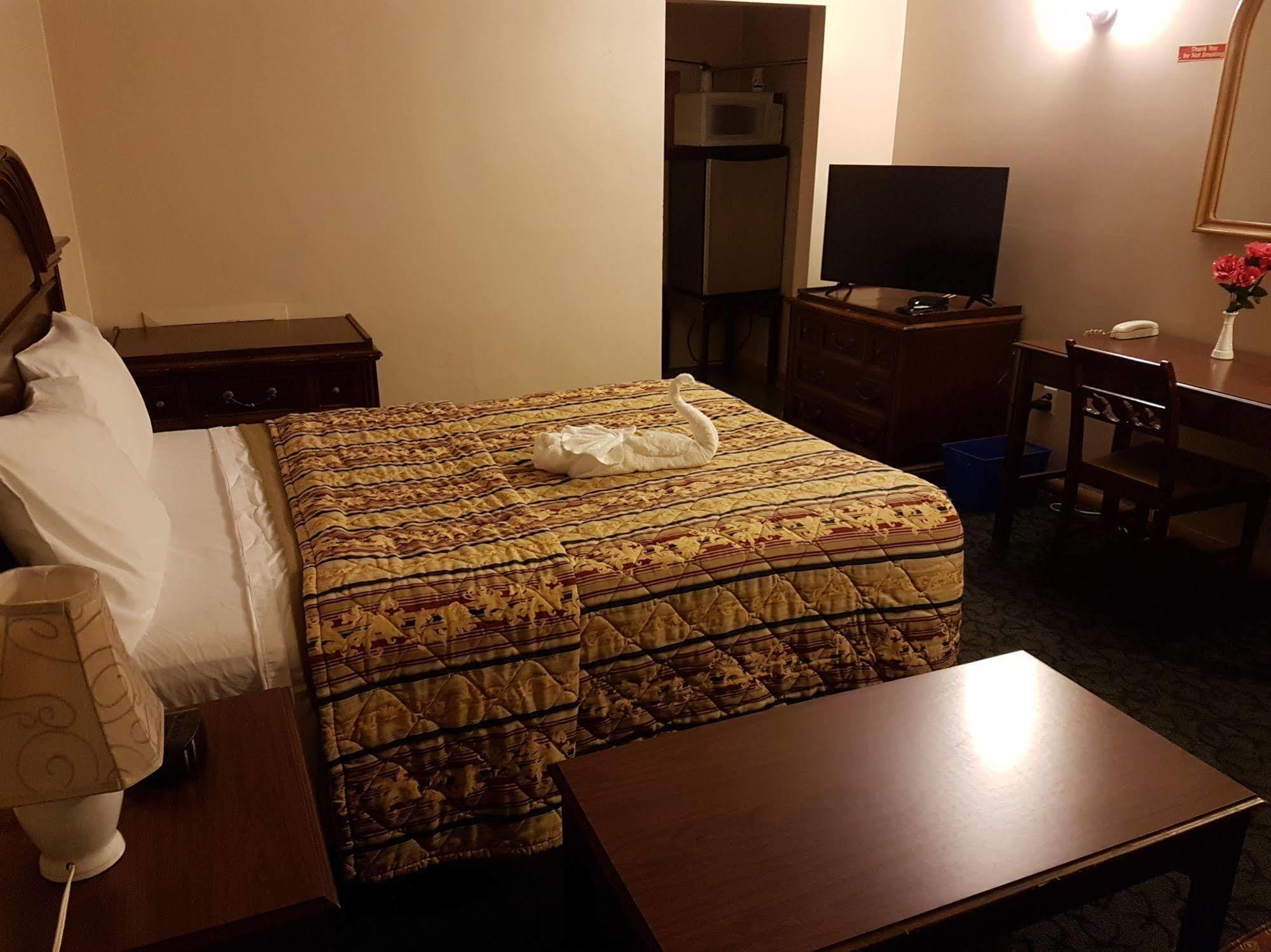 Capri Motel Порт-Колборн Екстер'єр фото
